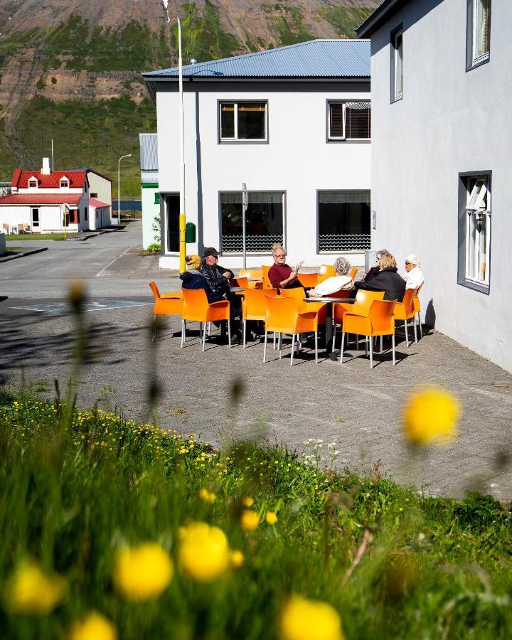 Fisherman Guesthouse Sudureyri Exterior foto